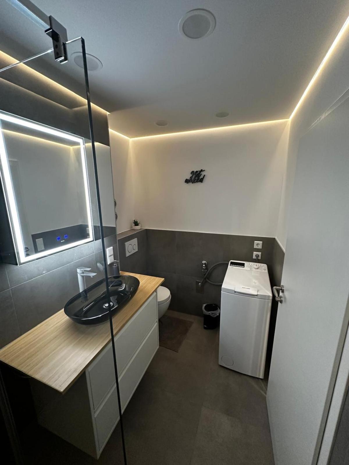 Place To Be In Appartement *